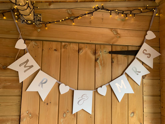 SALE! Wooden Mr & Mrs Bunting (Marked)